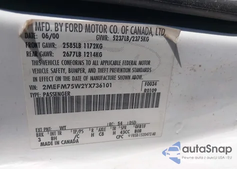 2000 Mercury Grand Marquis Ls z USA, uszkodzony, nr VIN 2MEFM75W2YX736101